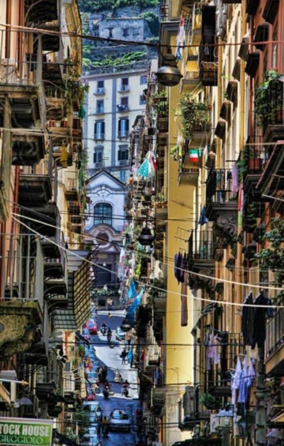 Appartamento Angela House Napoli Esterno foto