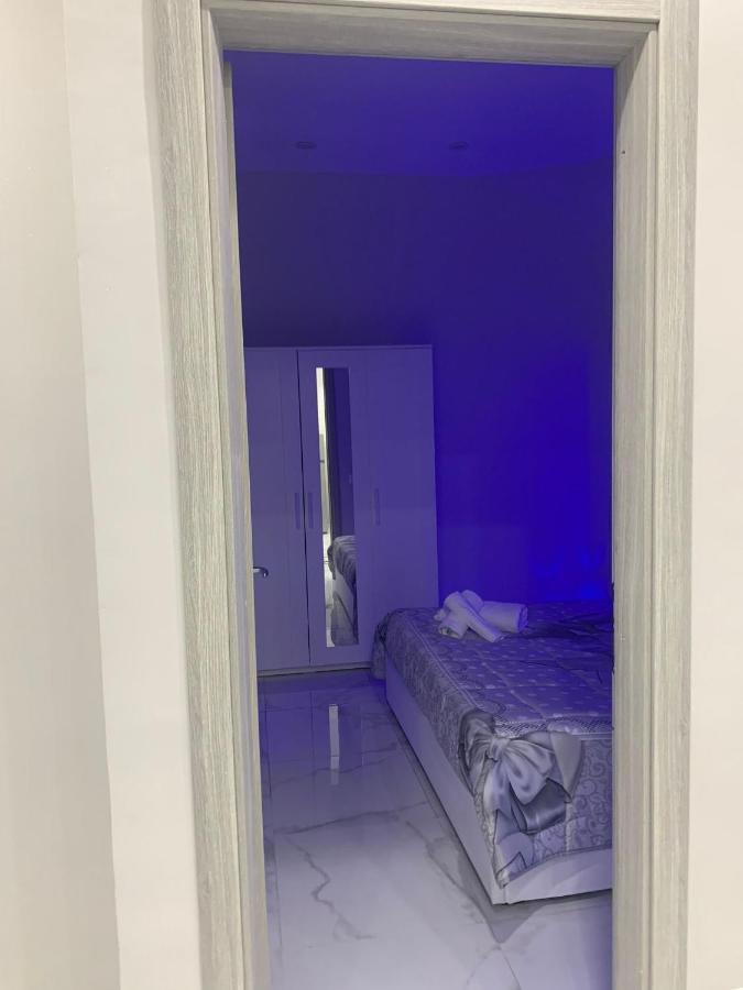 Appartamento Angela House Napoli Esterno foto