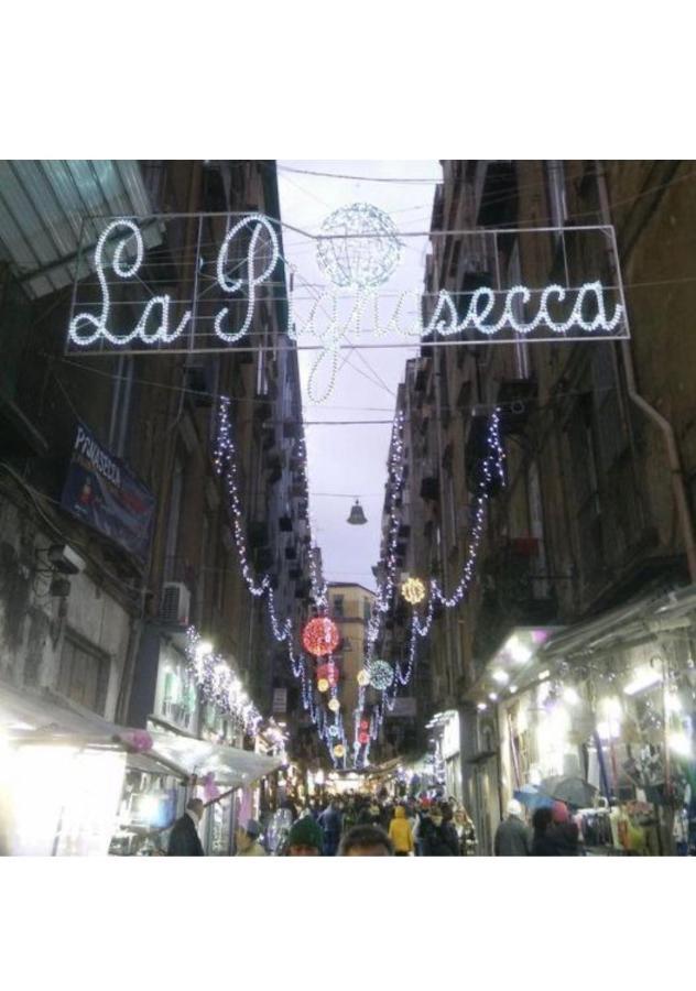 Appartamento Angela House Napoli Esterno foto